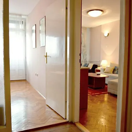 Zmaj Apartment